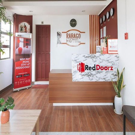 Reddoorz Near Iloilo International Airport 호텔 Cabatuan 외부 사진