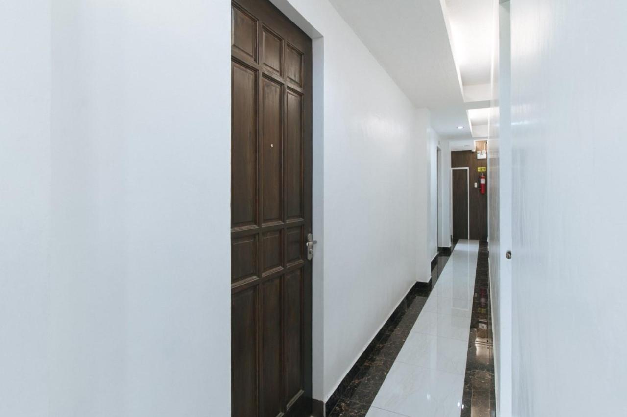 Reddoorz Near Iloilo International Airport 호텔 Cabatuan 외부 사진