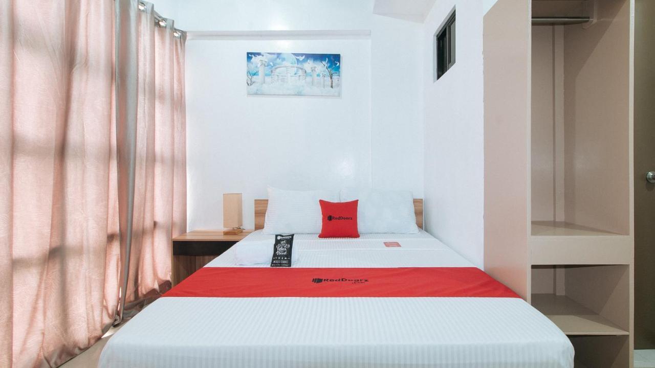Reddoorz Near Iloilo International Airport 호텔 Cabatuan 외부 사진